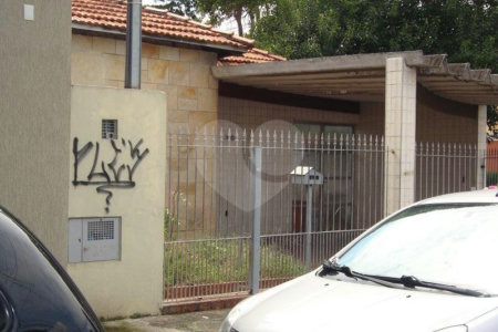 Casa Térrea à venda com 3 quartos em Vila Cordeiro, São Paulo, SP