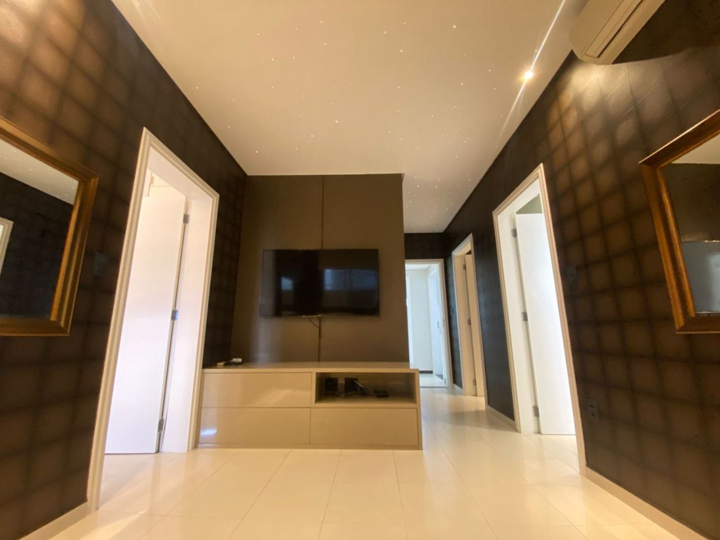 Apartamento com 3 dormitórios para alugar, 198 m² por R$ 16.000,02/mês - Gonzaga - Santos/SP