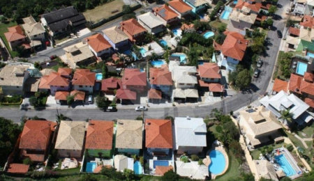 Casa em condomínio à venda com 4 suítes em Horto Florestal, São Paulo, SP