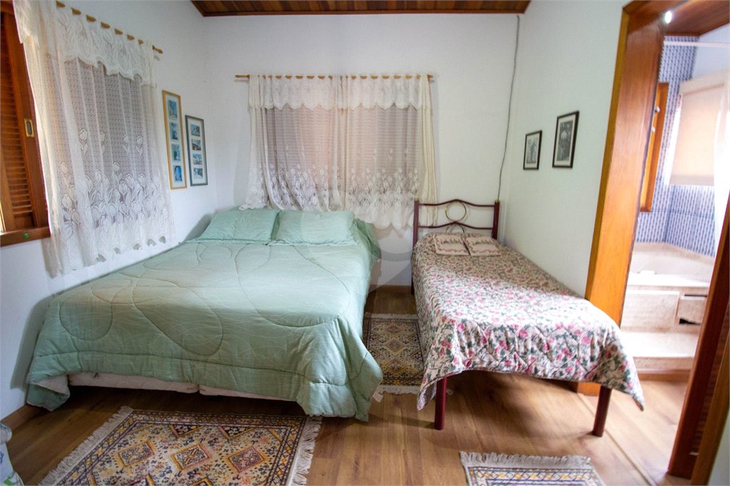Sítio à venda com 7 quartos, sendo 6 suítes, no Centro (são João Novo), São Roque, SP
