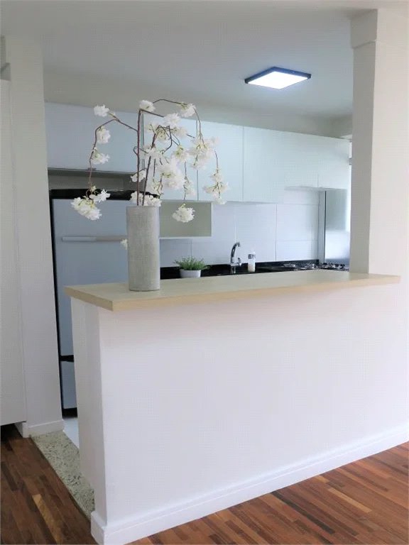 Apartamento à venda com 2 quartos, sendo 1 suíte, em Parque Reboucas, São Paulo, SP