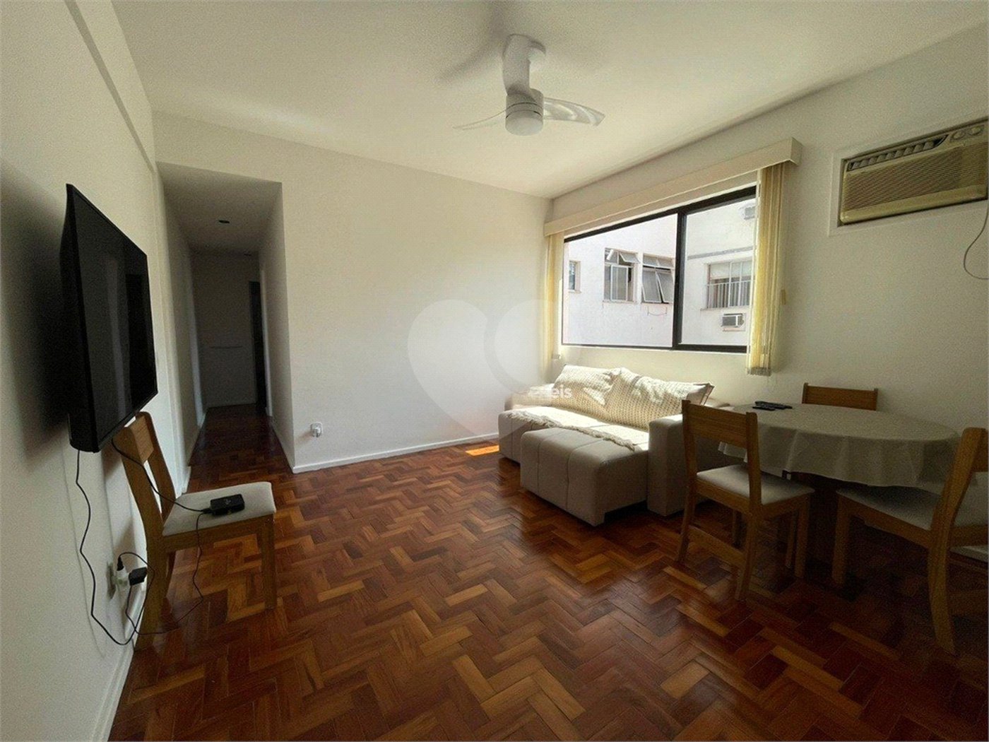 Apartamento à venda com 2 quartos, sendo 1 suíte, em Humaitá, Rio de Janeiro, RJ