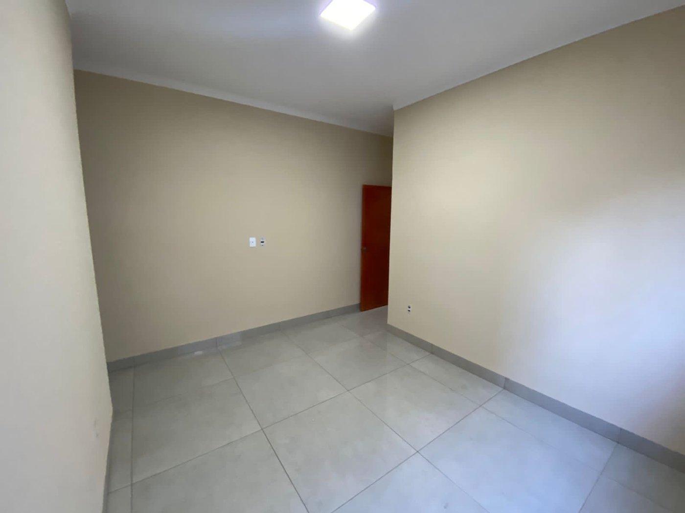 Casa à venda com 2 quartos, sendo 1 suíte,  em Mais Parque, Três Lagoas, MS