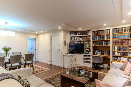 Apartamento à venda com 3 quartos, sendo 1 suíte,  em Higienópolis, São Paulo, SP