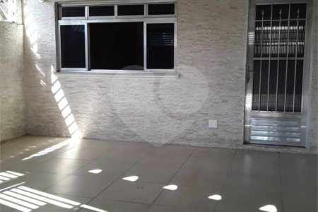 Casa à venda com 2 quartos, sendo 1 suíte, em Vila Gustavo, São Paulo, SP