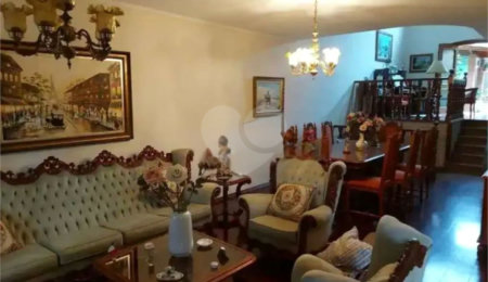 Casa à venda com 3 quartos, sendo 1 suíte,  em Vila Guilherme, São Paulo, SP