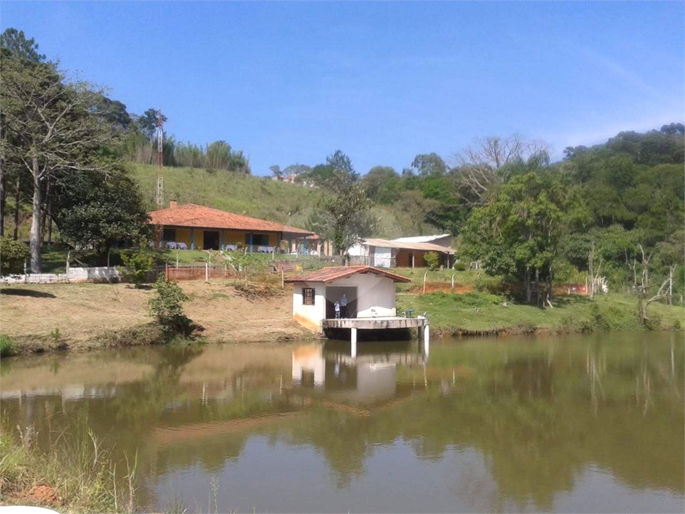 Chácara à venda ou para alugar com 5 suítes,  no Centro (são João Novo), São Roque, SP