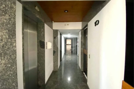 SALA COMERCIAL PARA LOCAÇÃO COM 57m2 NA VILA MARIANA/METRÔ