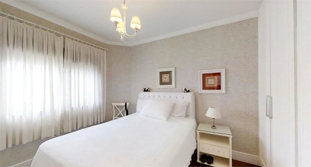 Apartamento à venda com 3 quartos, sendo 2 suítes, em Vila Suzana, São Paulo, SP