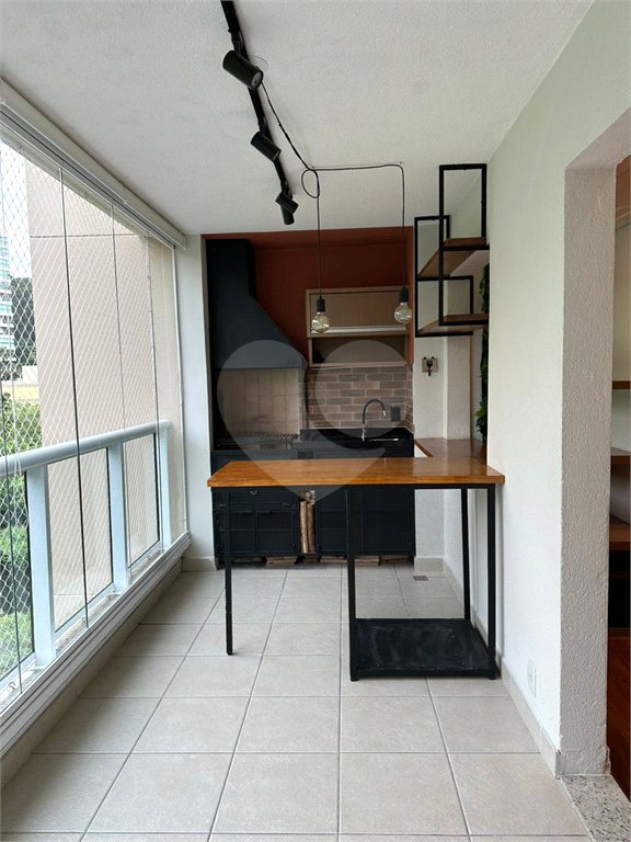 Apartamento à venda com 3 quartos, sendo 1 suíte, em Lar São Paulo, São Paulo, SP