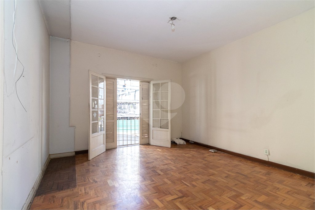 Casa Térrea à venda com 3 quartos, sendo 1 suíte,  em Indianópolis, São Paulo, SP
