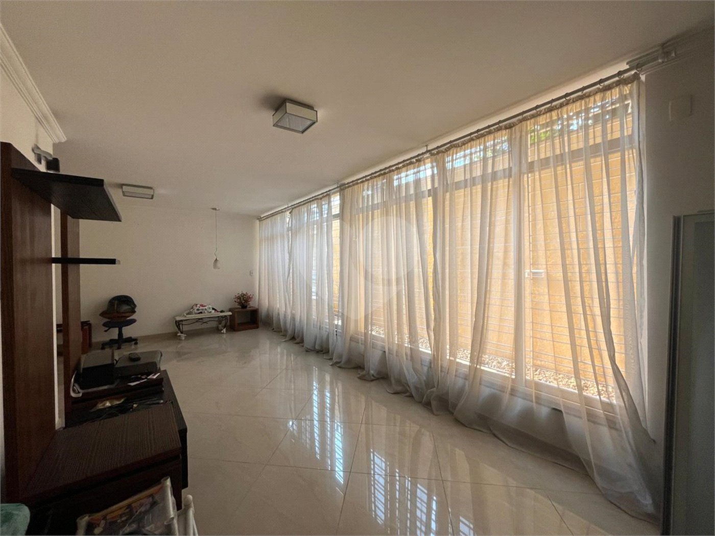 Sobrado à venda com 4 quartos, sendo 1 suíte,  em Vila Cordeiro, São Paulo, SP