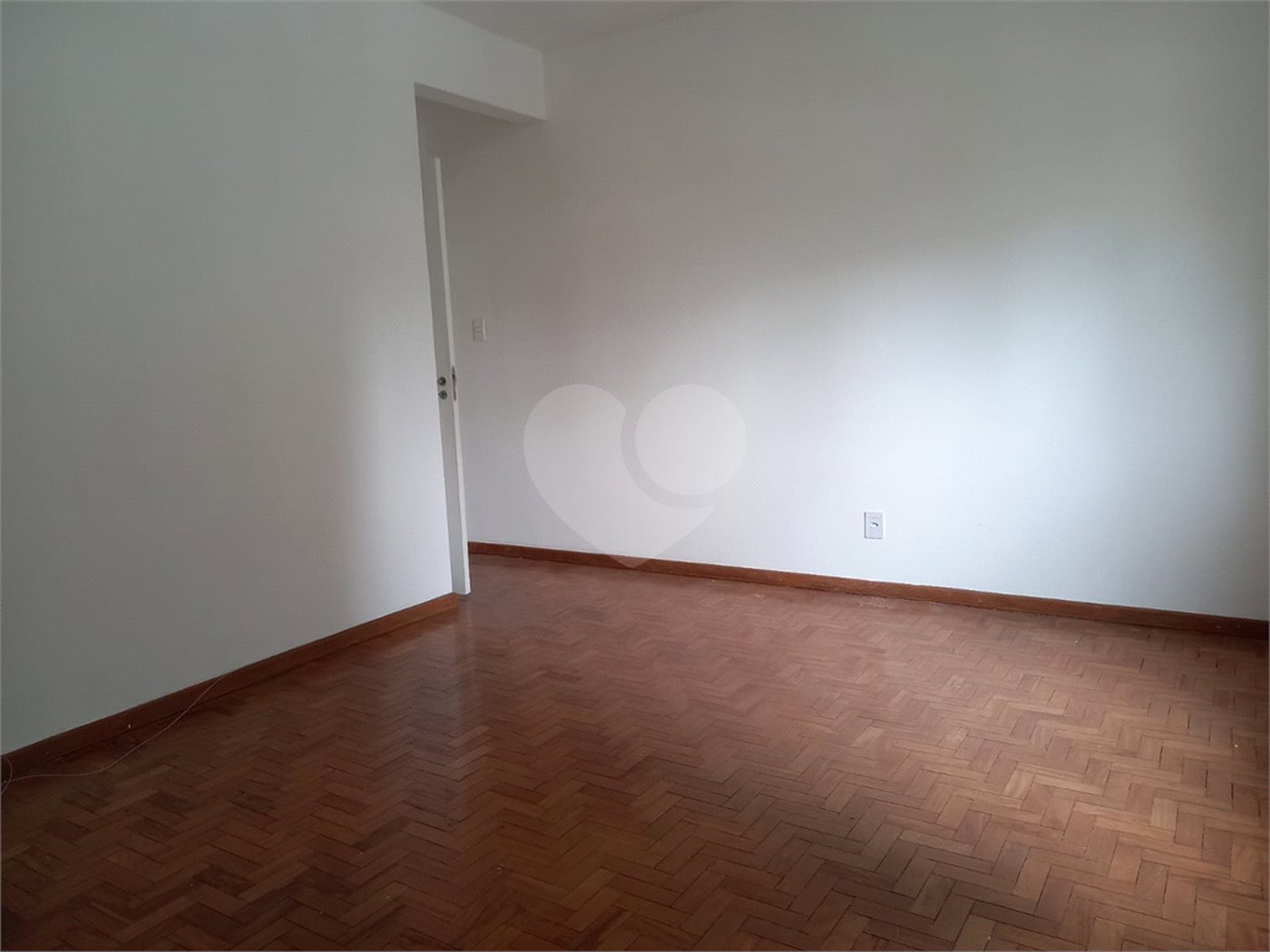 Apartamento à venda com 3 quartos, sendo 1 suíte, em Pinheiros, São Paulo, SP