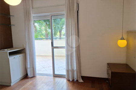 Apartamento à venda com 4 quartos, sendo 3 suítes,  em Vila Gertrudes, São Paulo, SP