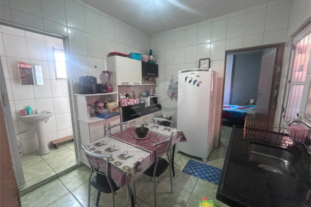 Casa à venda com 4 quartos no Centro, Tatuí, SP