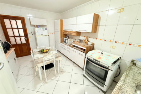 Casa de Vila à venda com 3 quartos, sendo 1 suíte, em Vila Mazzei, São Paulo, SP