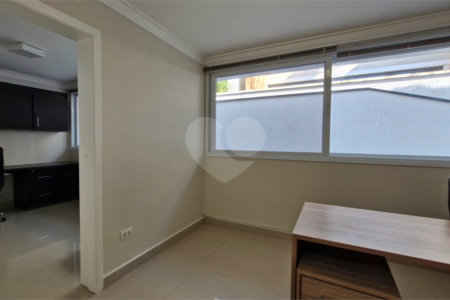 Casa à venda ou para alugar com 5 quartos, sendo 4 suítes, no condomínio Shamballa II, Atibaia - SP