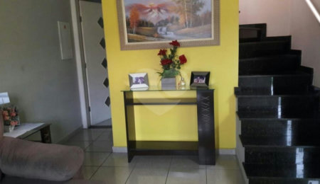 Sobrado à venda com 3 quartos, sendo 1 suíte,  em Vila Mazzei, São Paulo, SP