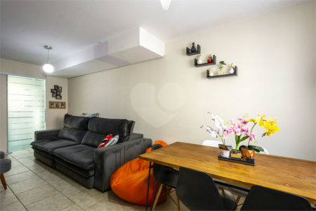 Casa à venda com 3 quartos, sendo 1 suíte, no condomínio Inter Ville Condominium House, São Paulo - SP
