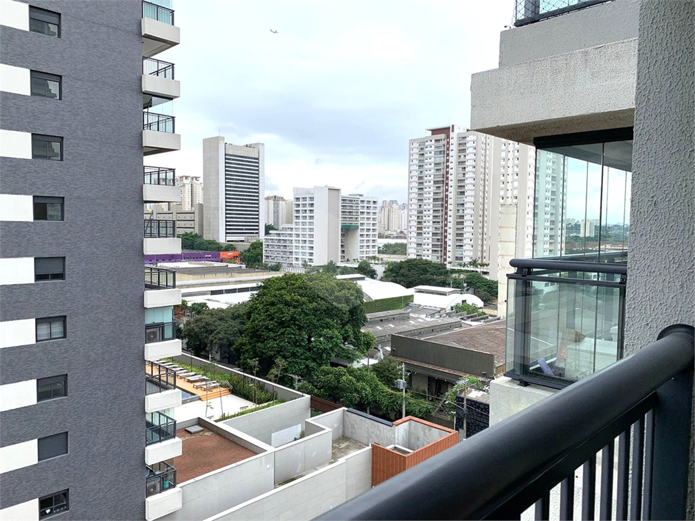 Apartamento à venda com 2 quartos, sendo 1 suíte, em Vila Leopoldina, São Paulo, SP