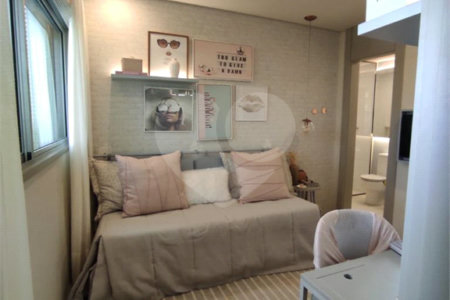 Apartamento à venda com 3 quartos, sendo 1 suíte, em Pinheiros, São Paulo, SP