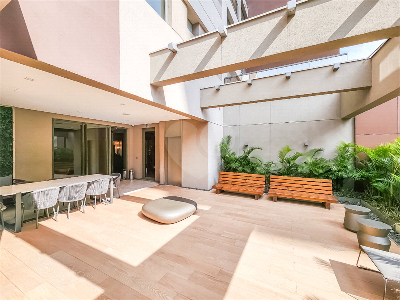 Apartamento à venda com 2 suítes em Brooklin, São Paulo, SP