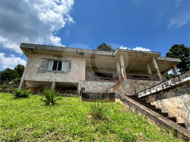 Casa à venda com 5 quartos em Luiz Fagundes, Mairiporã, SP