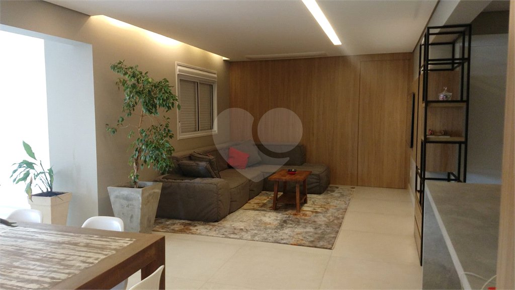 Apartamento à venda com 3 suítes em Jardim Caboré, São Paulo, SP