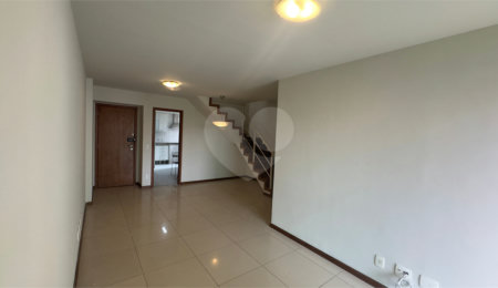 Cobertura à venda com 3 quartos, sendo 1 suíte,  em Tijuca, Rio de Janeiro, RJ