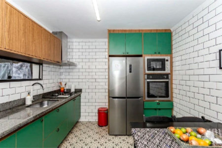 Casa à venda com 3 quartos, sendo 1 suíte,  em Vila Mascote, São Paulo, SP