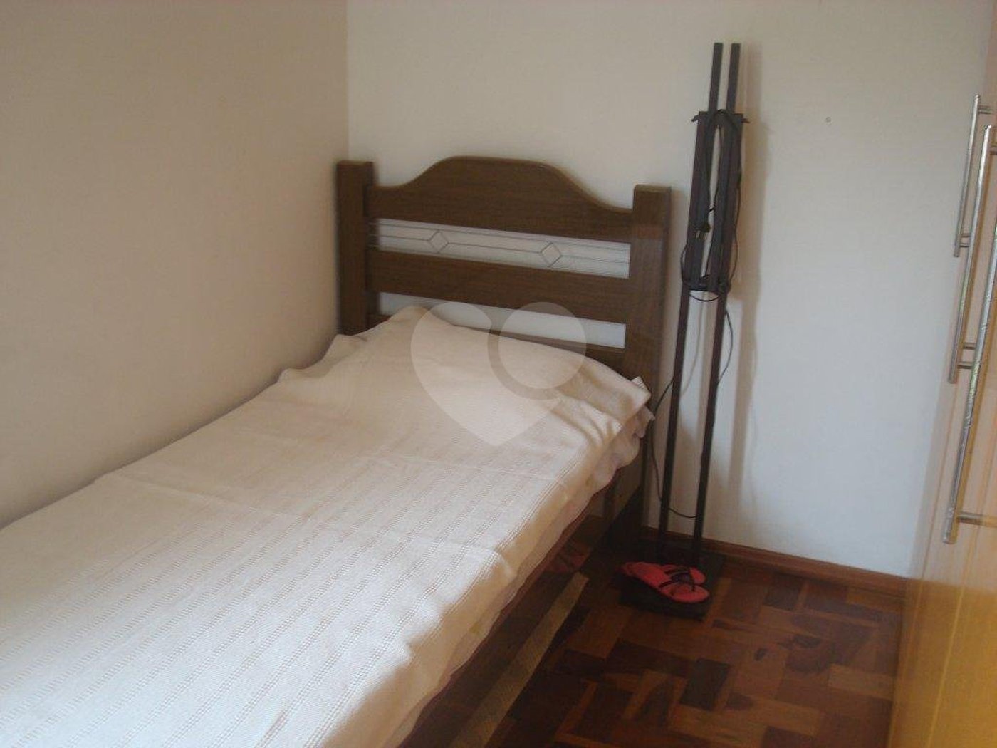 Sobrado à venda com 3 quartos, sendo 1 suíte,  em Parque Peruche, São Paulo, SP