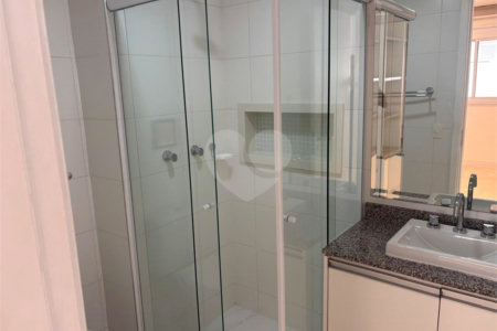Apartamento à venda com 2 quartos, sendo 1 suíte, em Santo Amaro, São Paulo, SP