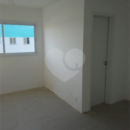 Apartamento à venda com 1 quarto em Botujuru, Mogi das Cruzes, SP