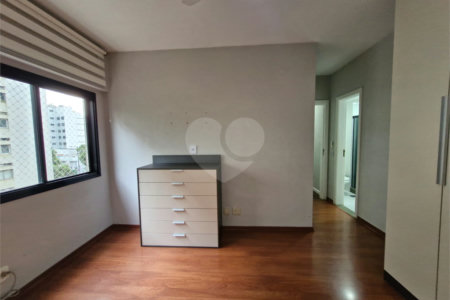 Apartamento à venda com 3 quartos, sendo 1 suíte,  em Tijuca, Rio de Janeiro, RJ
