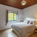 Casa à venda ou para alugar com 5 suítes no condomínio Altos de São Roque, São Roque - SP