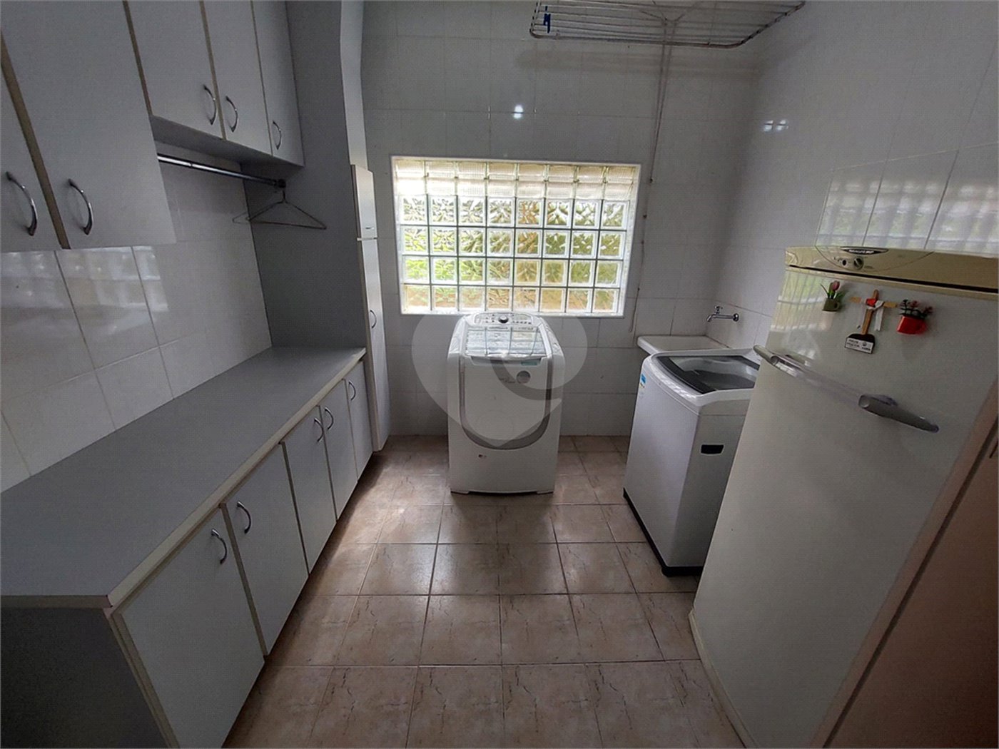 Casa à venda com 2 quartos, sendo 1 suíte,  no condomínio Lagos Ecopark, Mogi das Cruzes - SP