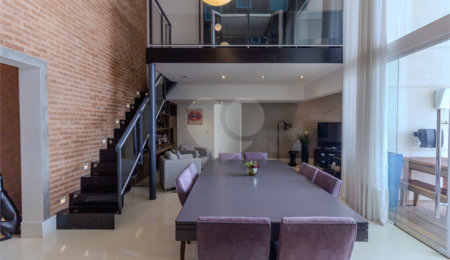 Apartamento à venda com 3 suítes em Campo Belo, São Paulo, SP