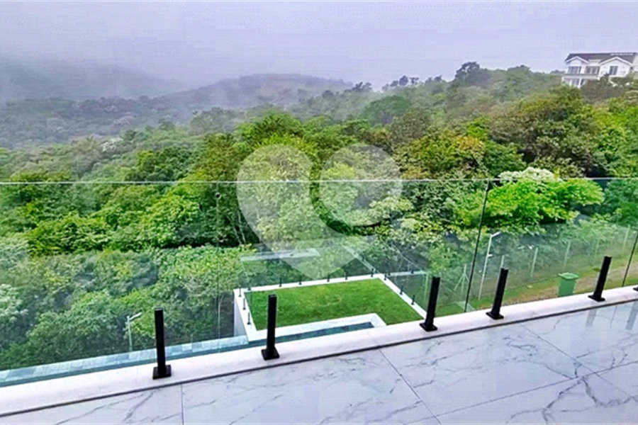 Casa à venda com 4 suítes no condomínio Genesis II, Santana de Parnaíba - SP