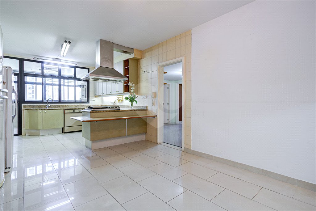 Apartamento à venda com 4 suítes em Alto da Boa Vista, São Paulo, SP