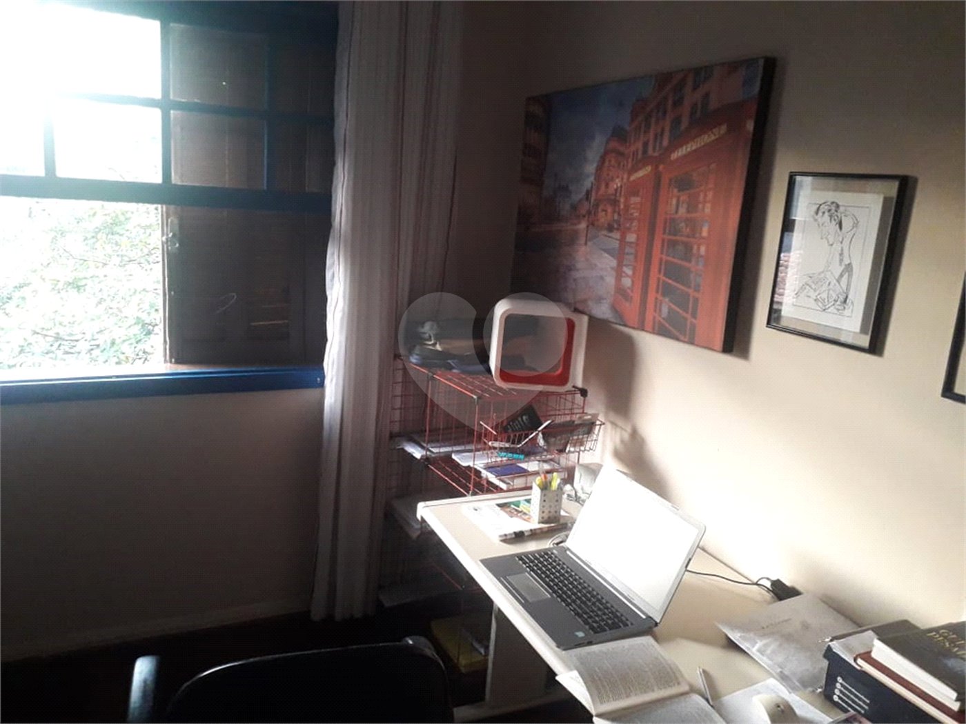 Casa à venda com 3 quartos, sendo 1 suíte,  no Centro, Socorro, SP