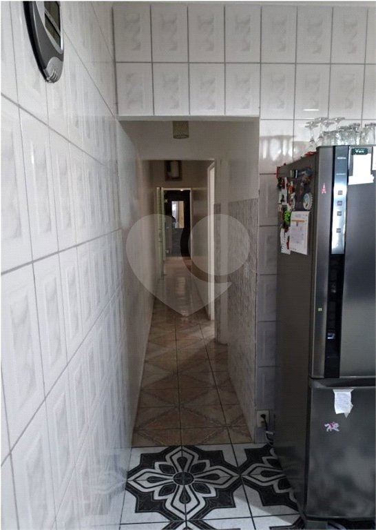 Casa à venda com 4 quartos, sendo 1 suíte, em Cidade Kemel, Poá, SP