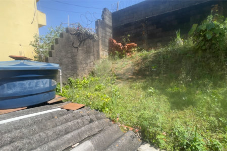 Terreno à venda com 3 quartos em Jardim Rizzo, São Paulo, SP