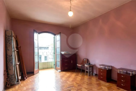 Casa à venda com 4 quartos em Jardim Tranqüilidade, Guarulhos, SP