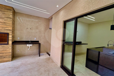 Casa à venda com 3 quartos, sendo 1 suíte, no condomínio Residencial Villagio Wanel, Sorocaba - SP