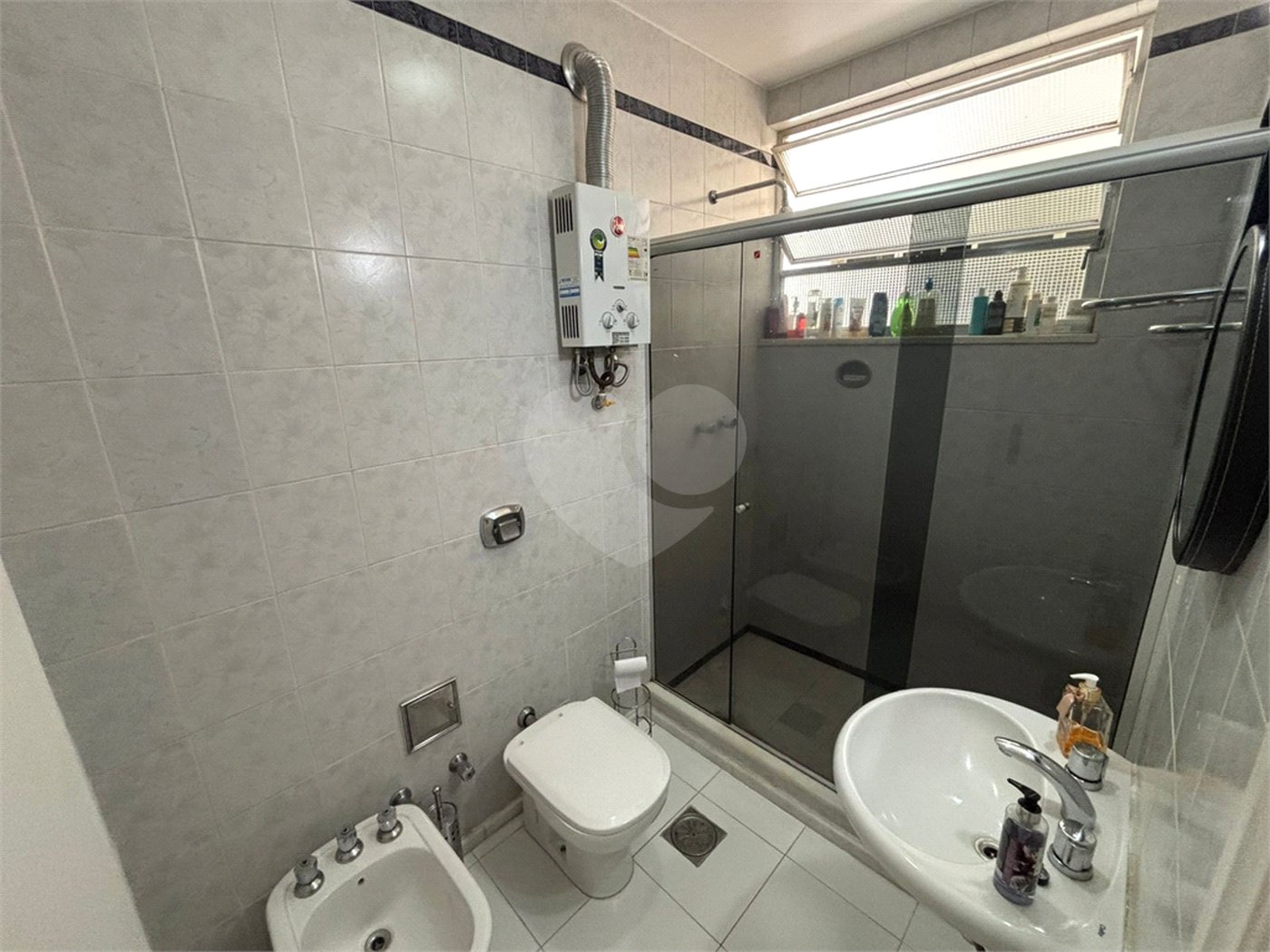 Apartamento à venda com 3 quartos, sendo 2 suítes, em Tijuca, Rio de Janeiro, RJ