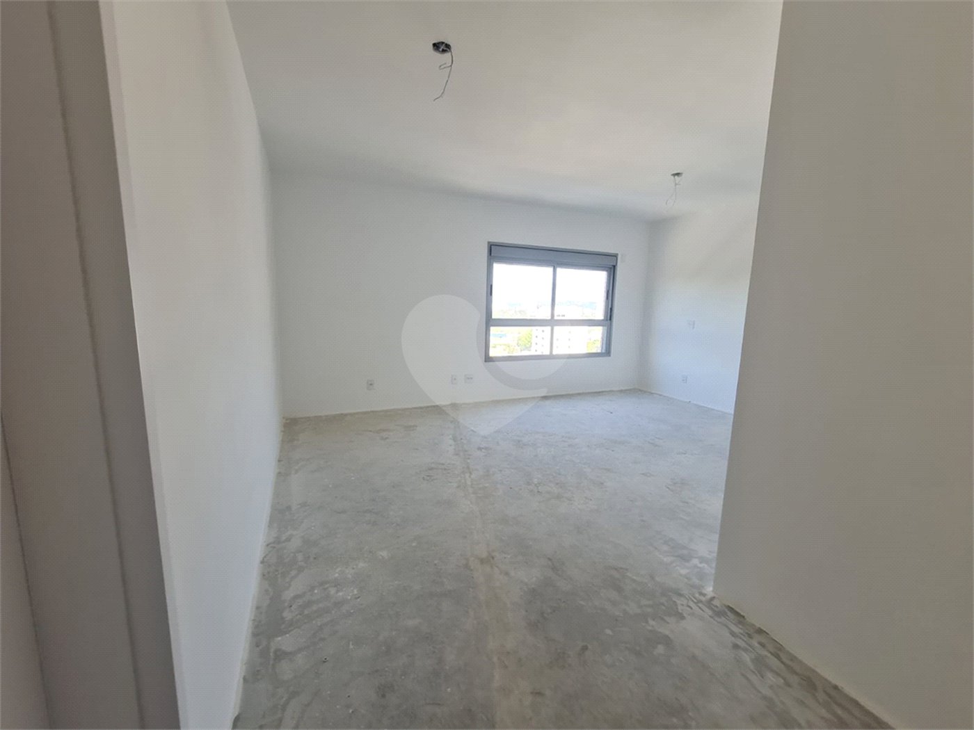 Apartamento à venda com 3 suítes em Jardim Marajoara, São Paulo, SP