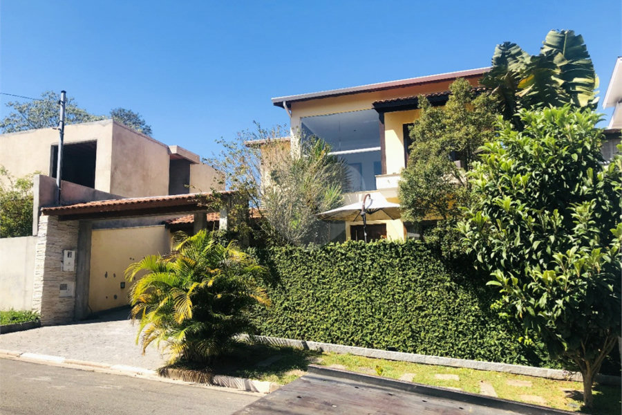 Sobrado à venda com 3 quartos, sendo 1 suíte, em Jardim Peri, São Paulo, SP