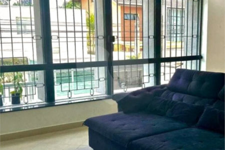 Casa à venda com 4 quartos, sendo 2 suítes, em Pinheiros, São Paulo, SP