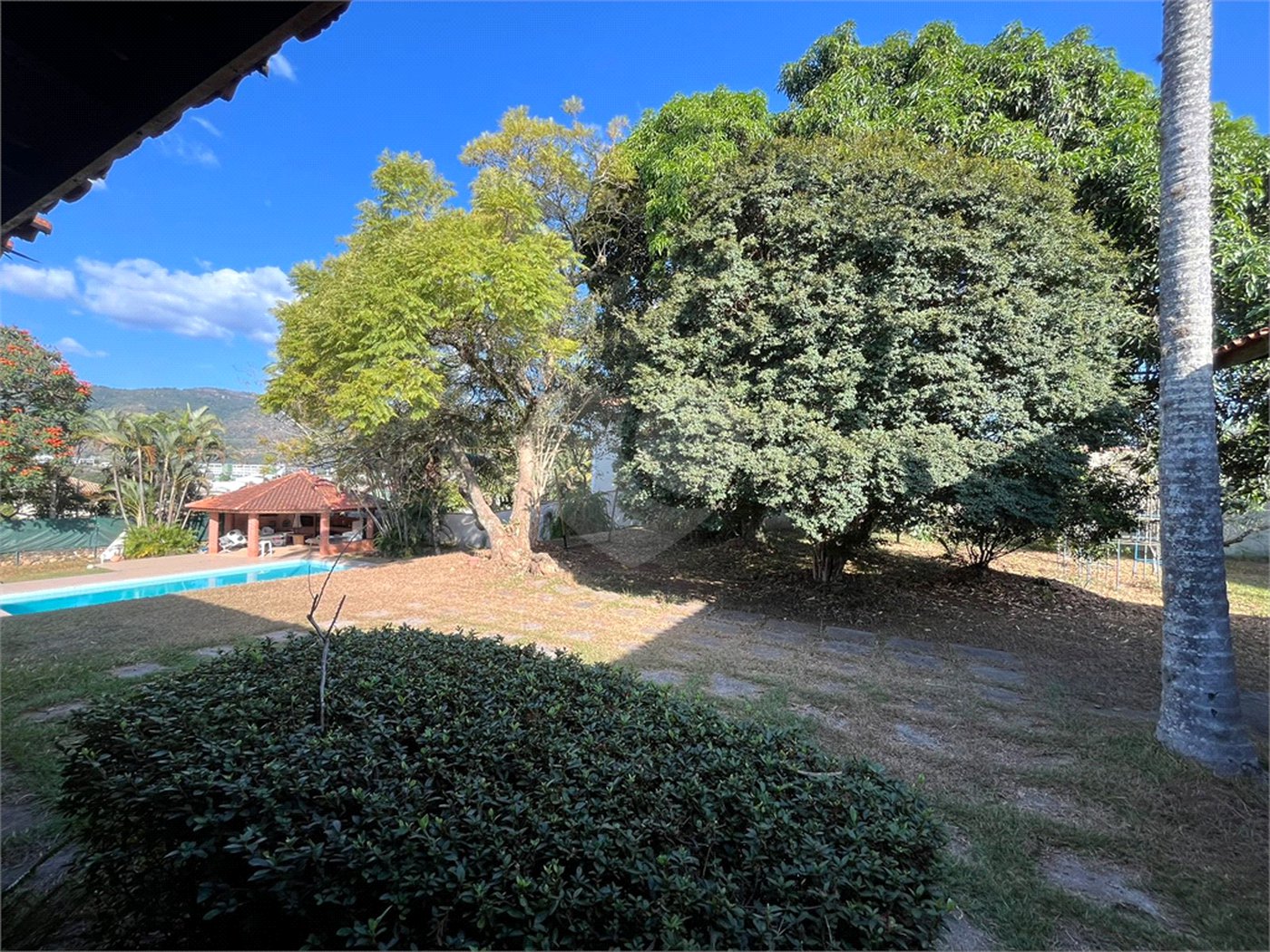 Casa Térrea à venda com 4 quartos, sendo 2 suítes, em Jardim Paulista, Atibaia, SP