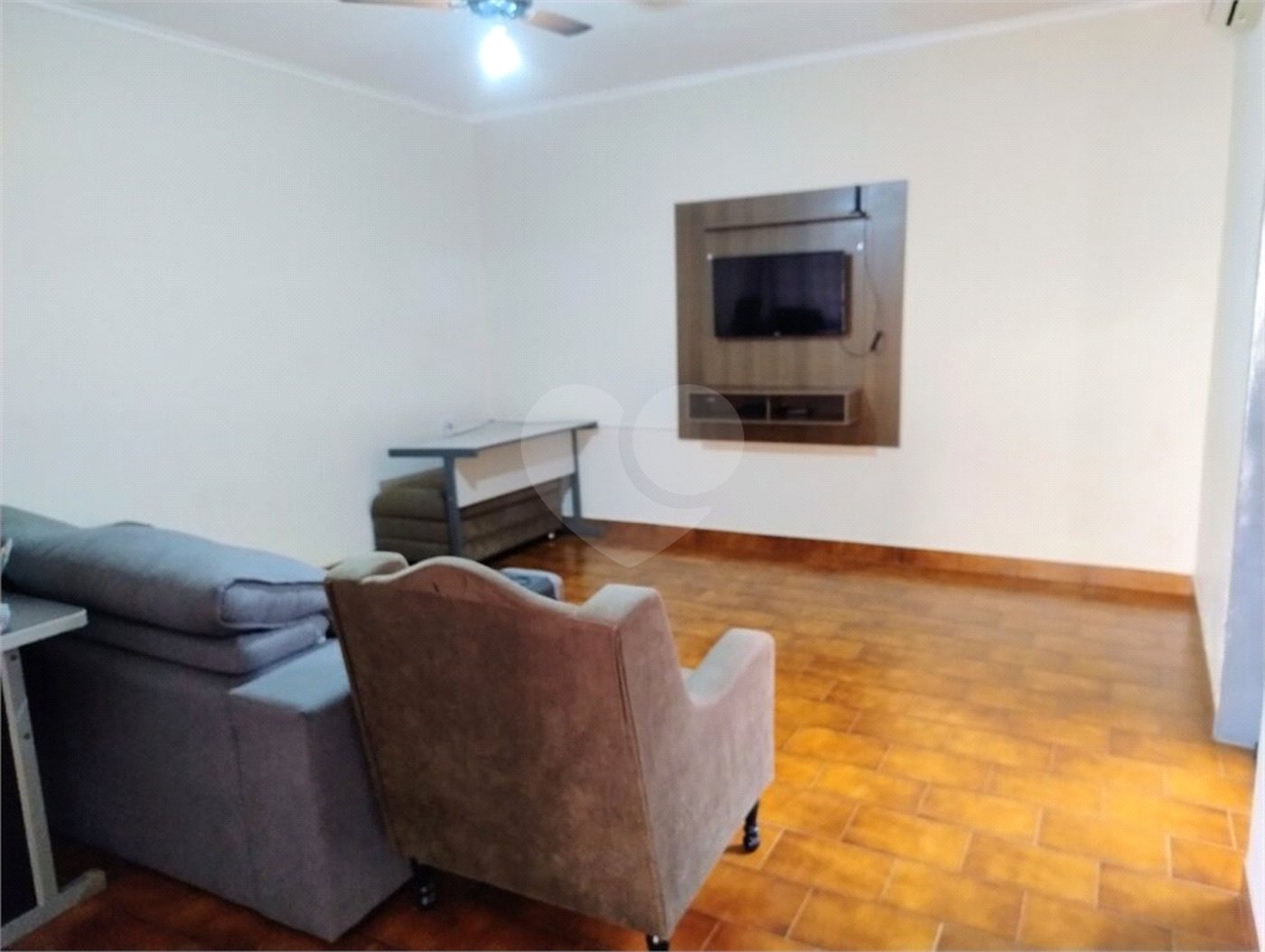 Casa à venda com 3 quartos, sendo 1 suíte, em Vila Mariana, Ribeirão Preto, SP
